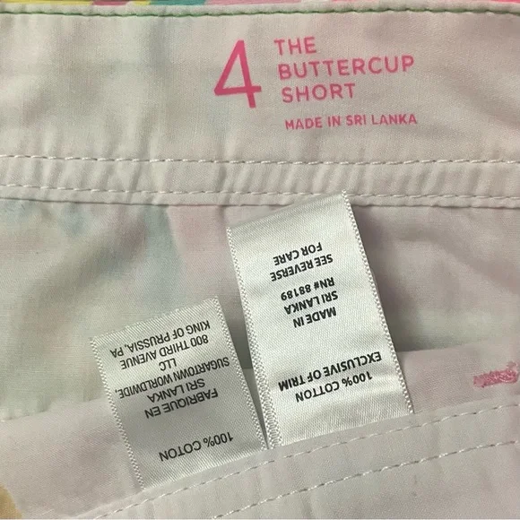 Lilly Pulitzer Buttercup Shorts Size 4 All Nighter
Flamingo Pockets Button Zip - Picture 2 of 8